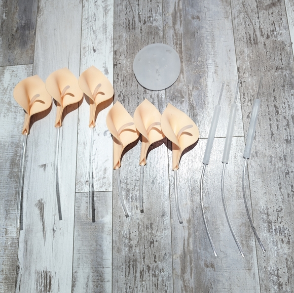 Vintage Lucite and Acrylic Calla Lilly & Cattail Floral Sculpture, Vintage Perma - Picture 8 of 10